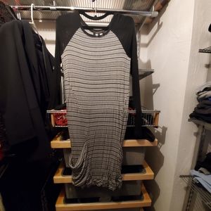 Bcbg long sleeve with drape pocket detail on hrm